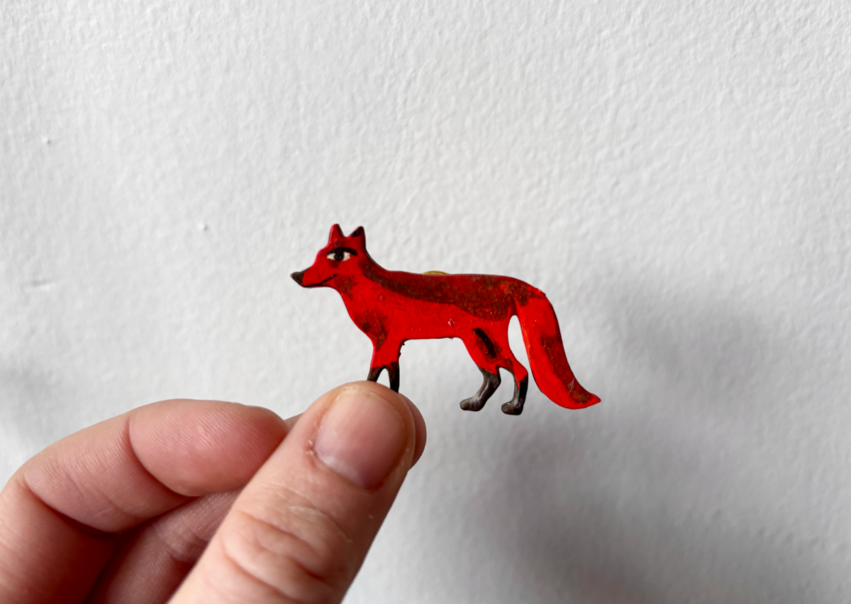 Fox pin, hand painted