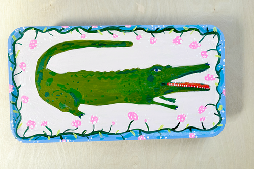Alligator tray
